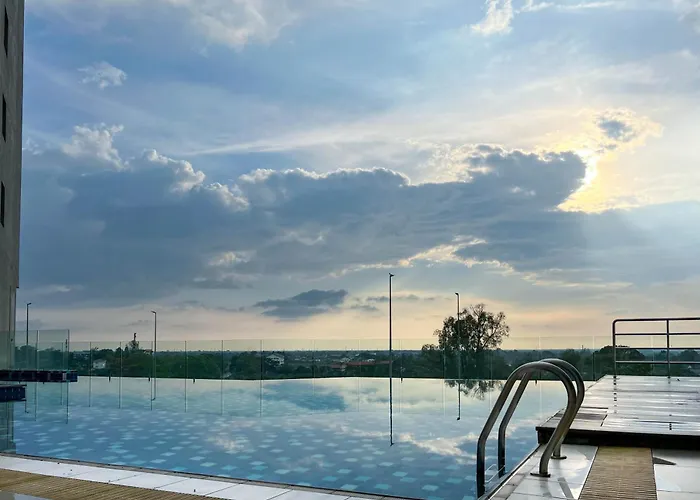 Modern Muji Home Retreat Near Taiping Lake Garden With Free Netflix
